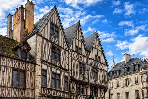 rénovation maison ancienne à Saint-Malo - image 3