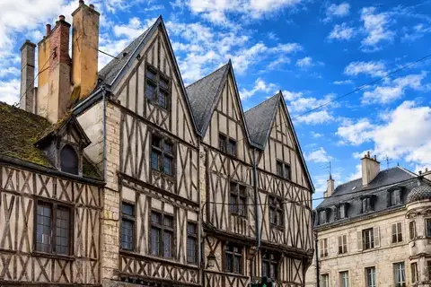 restauration du patrimoine Dinan-1